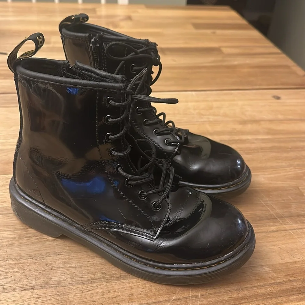 DR MARTENS 1460 kids gloss boots